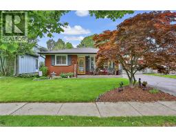 14 WAXWING Way, brantford, Ontario