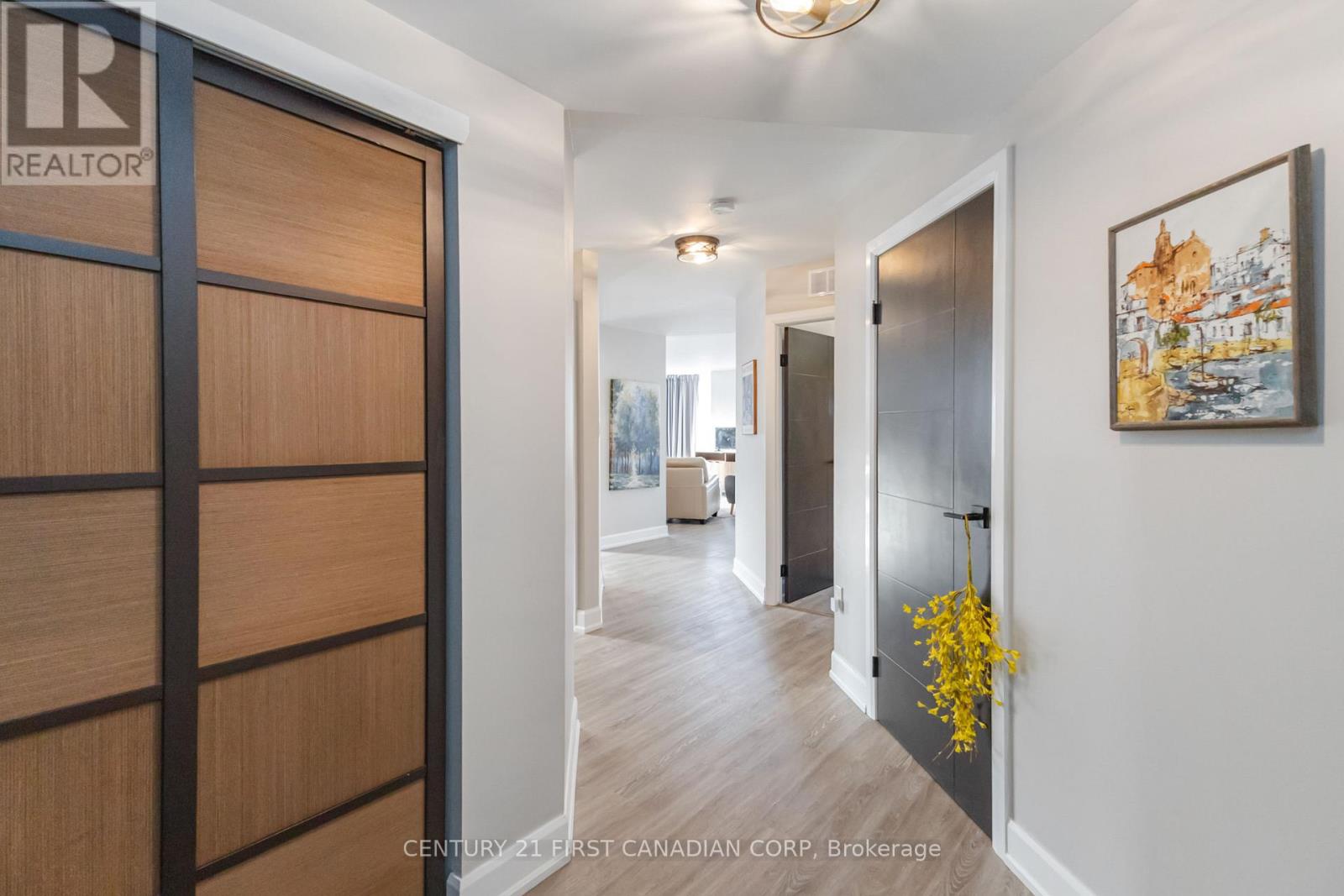 403 - 7 Picton Street, London East, Ontario  N6B 3N7 - Photo 5 - X12778118