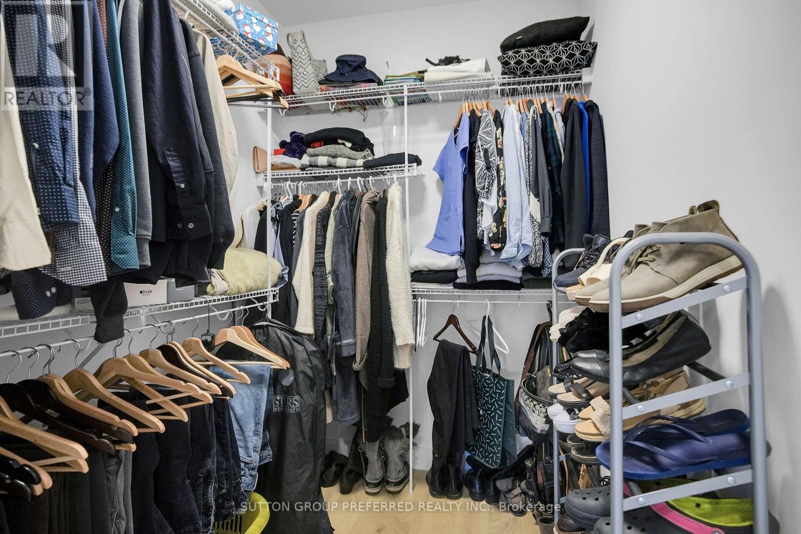 1928 Trailsway Drive, London South, Ontario  N6K 0K7 - Photo 21 - X12778160