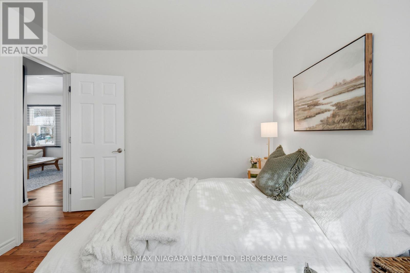 45 Plymouth Avenue, St. Catharines, Ontario  L2R 2X8 - Photo 13 - X12778120