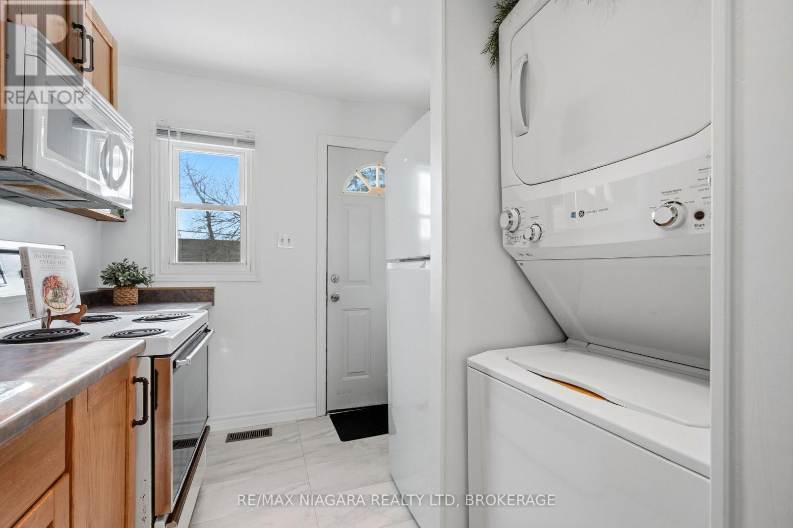 45 Plymouth Avenue, St. Catharines, Ontario  L2R 2X8 - Photo 19 - X12778120