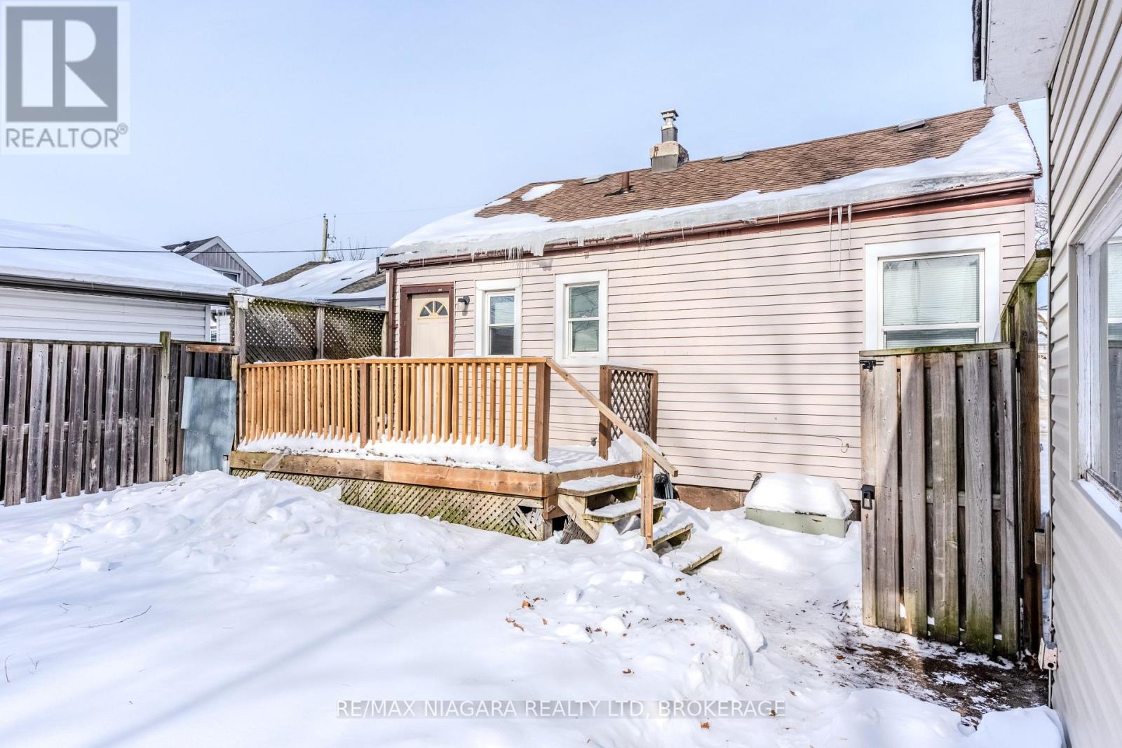 45 Plymouth Avenue, St. Catharines, Ontario  L2R 2X8 - Photo 20 - X12778120