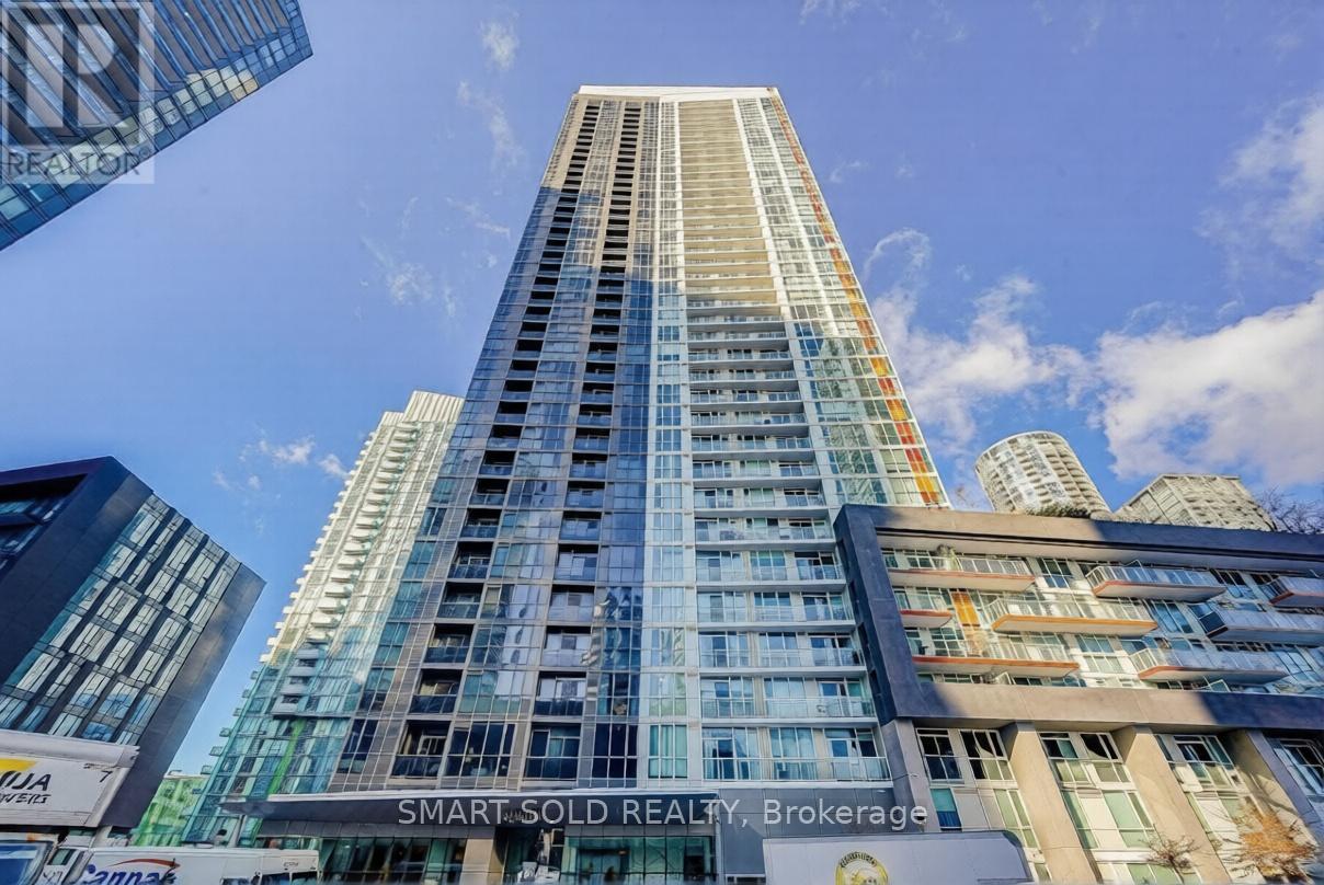 2311 - 85 Queens Wharf Road, Toronto, Ontario  M5V 0J9 - Photo 3 - C12778098