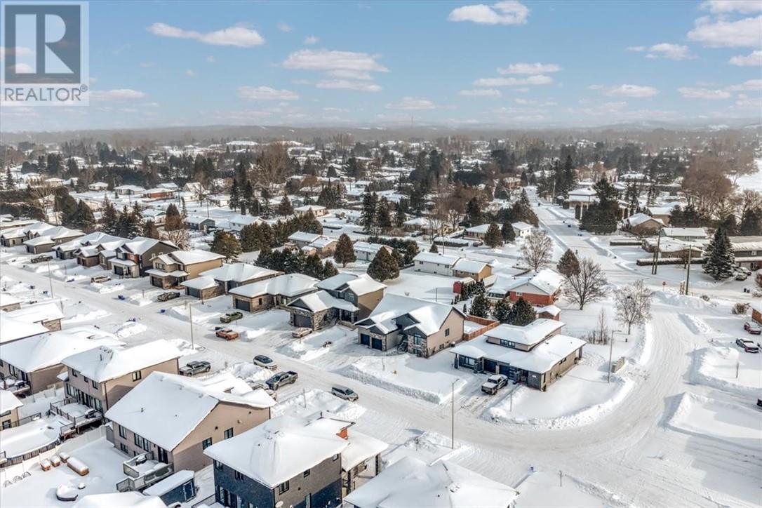 190 Hollybrook Crescent, Azilda, Ontario  P0M 1B0 - Photo 56 - 2126346