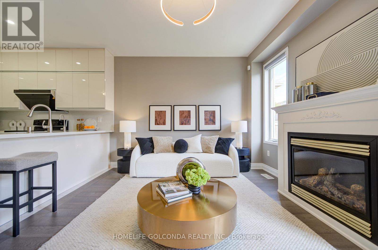 27 Lindcrest Manor, Markham, Ontario  L6B 0A7 - Photo 12 - N12778162