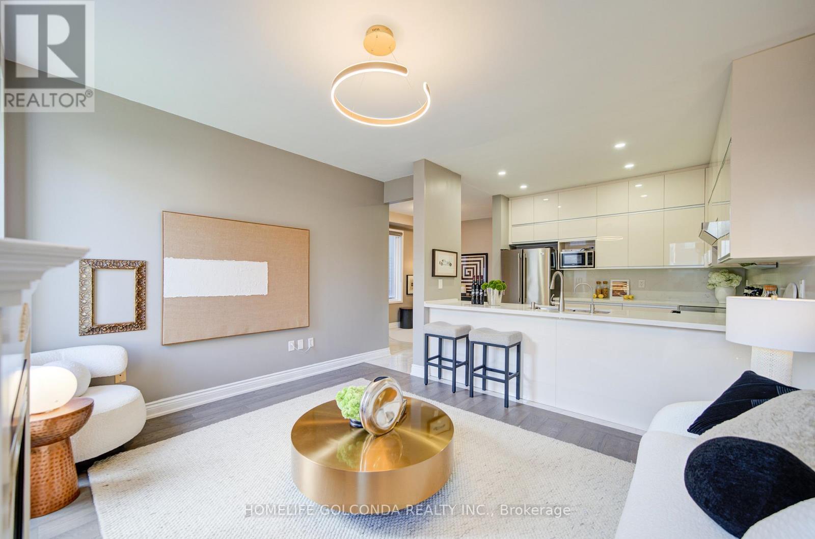 27 Lindcrest Manor, Markham, Ontario  L6B 0A7 - Photo 14 - N12778162