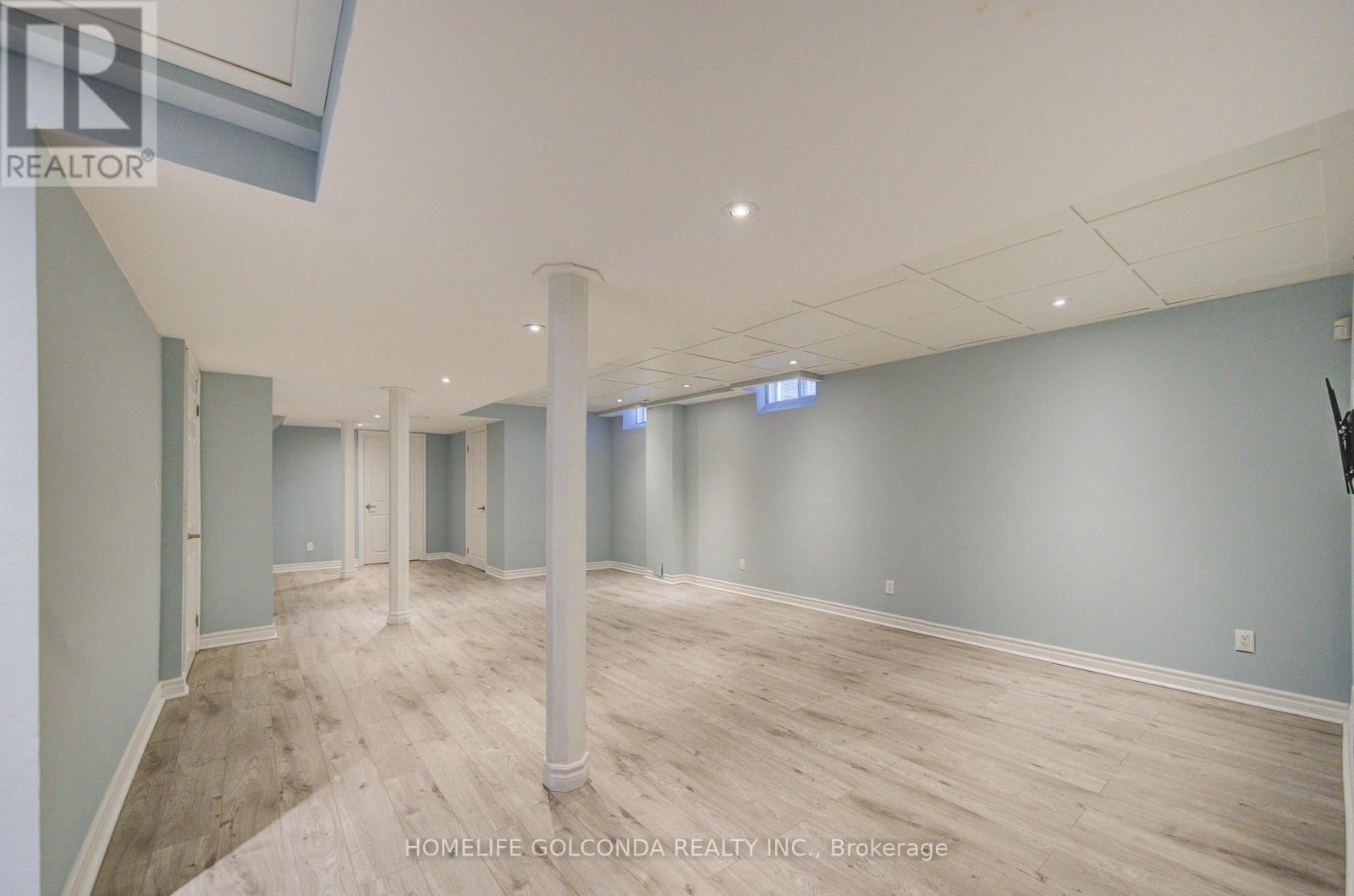 27 Lindcrest Manor, Markham, Ontario  L6B 0A7 - Photo 30 - N12778162