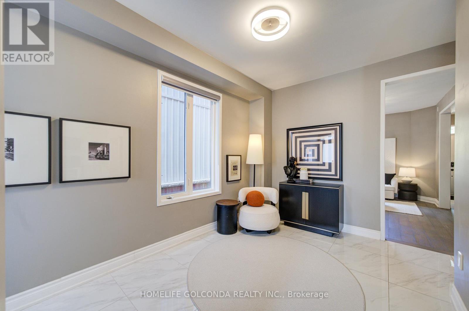 27 Lindcrest Manor, Markham, Ontario  L6B 0A7 - Photo 8 - N12778162