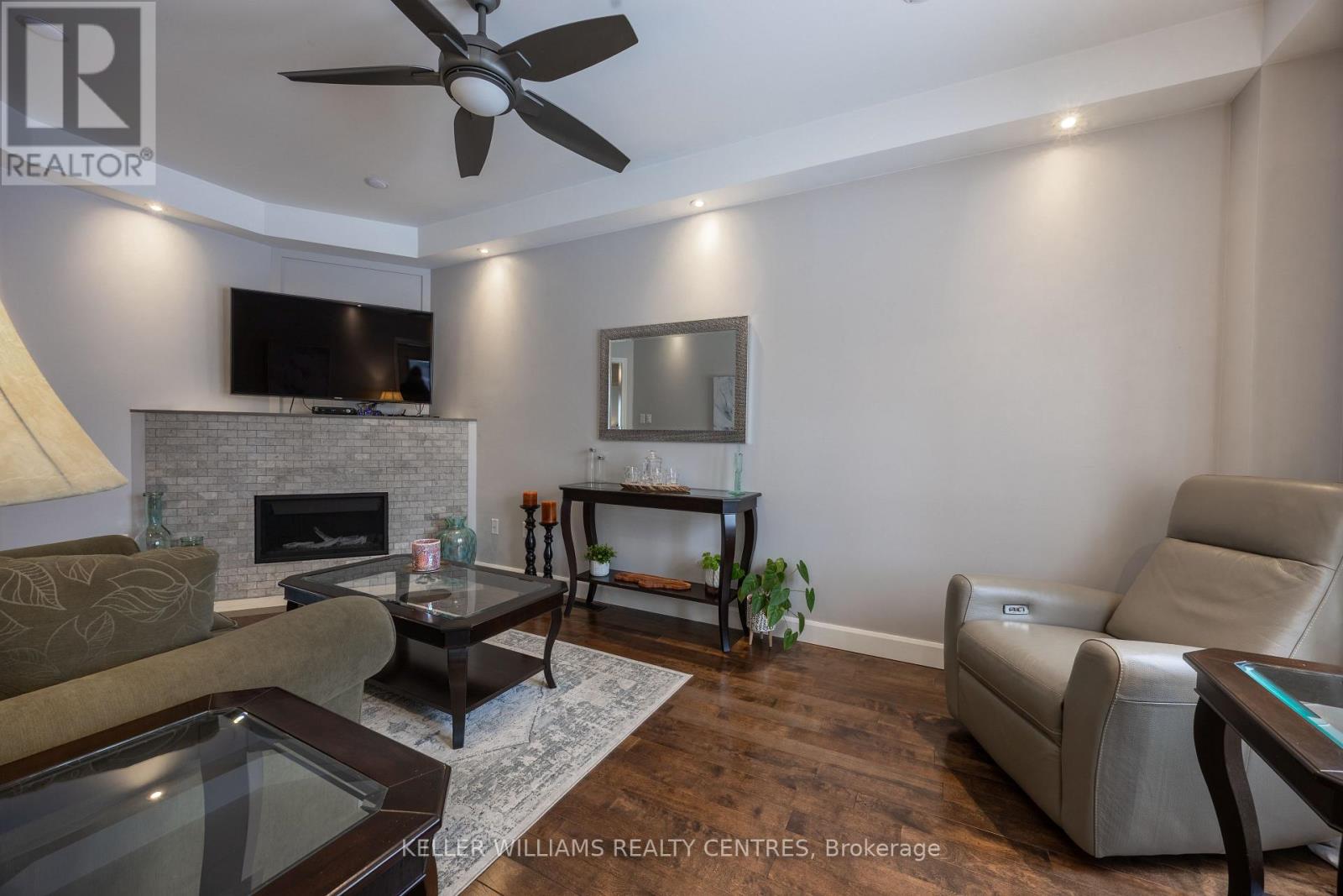 13 Surrey Drive Drive, Barrie (Little Lake), Ontario  L4M 0C5 - Photo 11 - S12778122