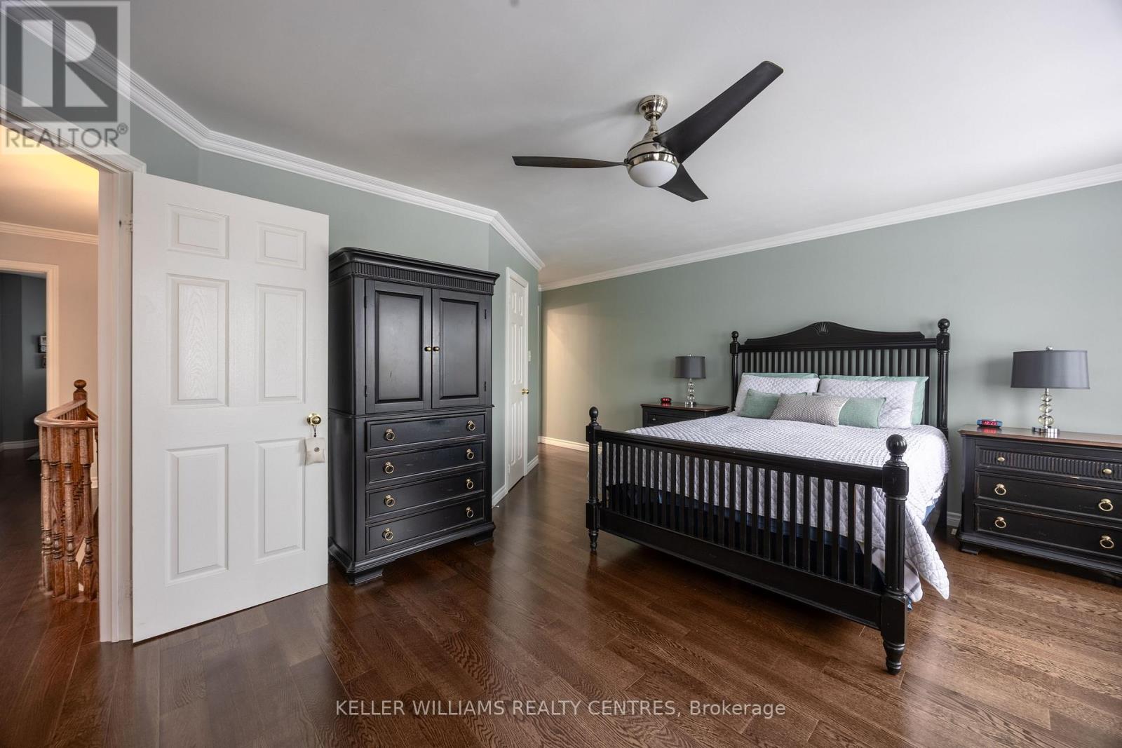 13 Surrey Drive Drive, Barrie (Little Lake), Ontario  L4M 0C5 - Photo 18 - S12778122