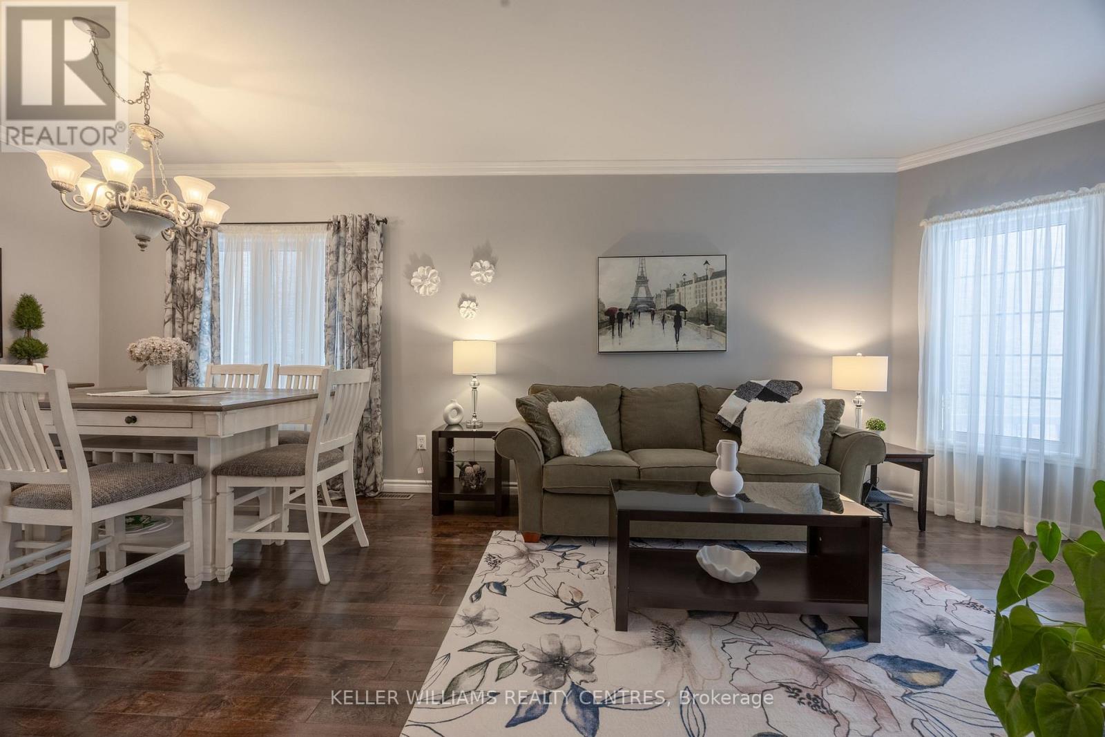 13 Surrey Drive Drive, Barrie (Little Lake), Ontario  L4M 0C5 - Photo 2 - S12778122