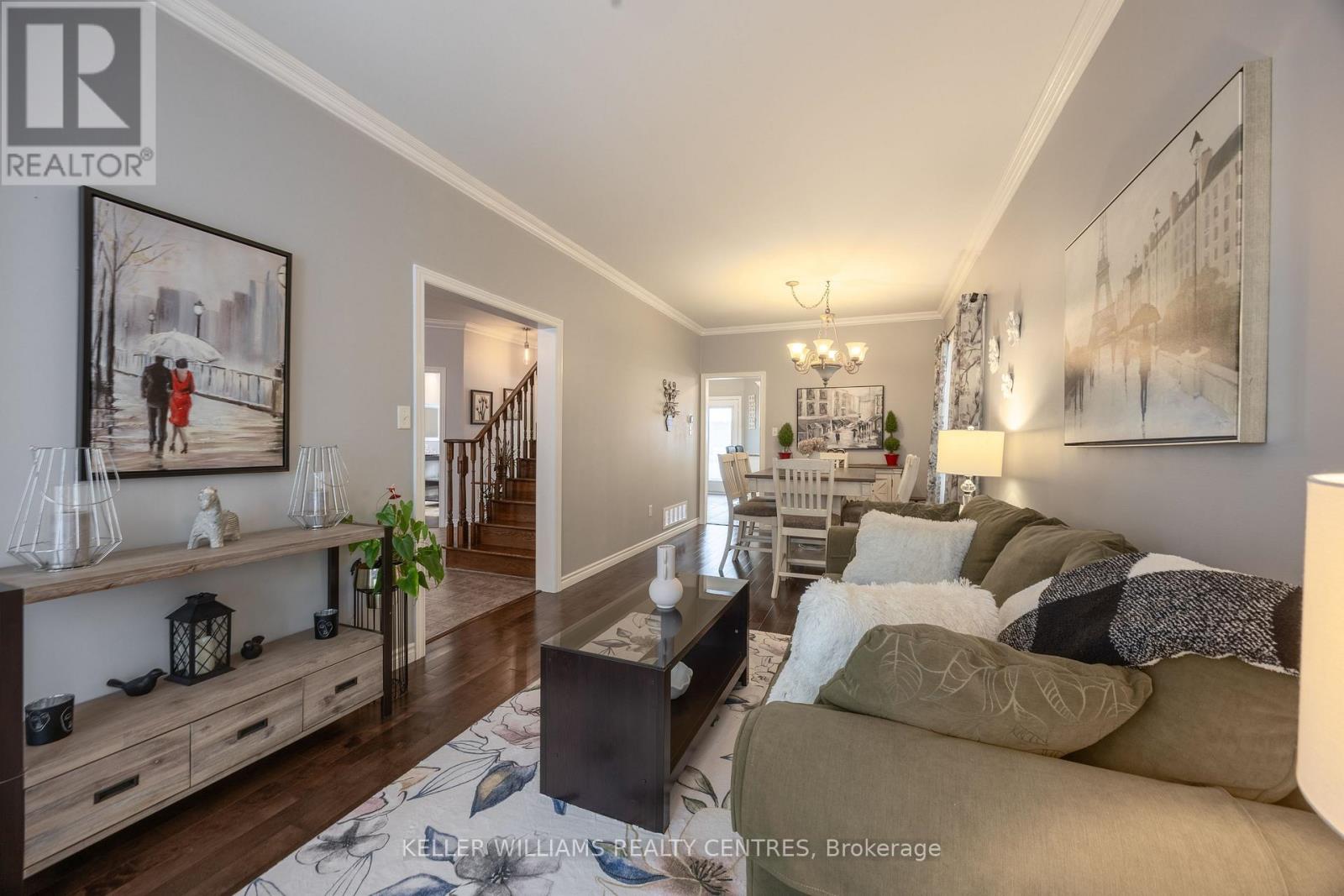 13 Surrey Drive Drive, Barrie (Little Lake), Ontario  L4M 0C5 - Photo 3 - S12778122