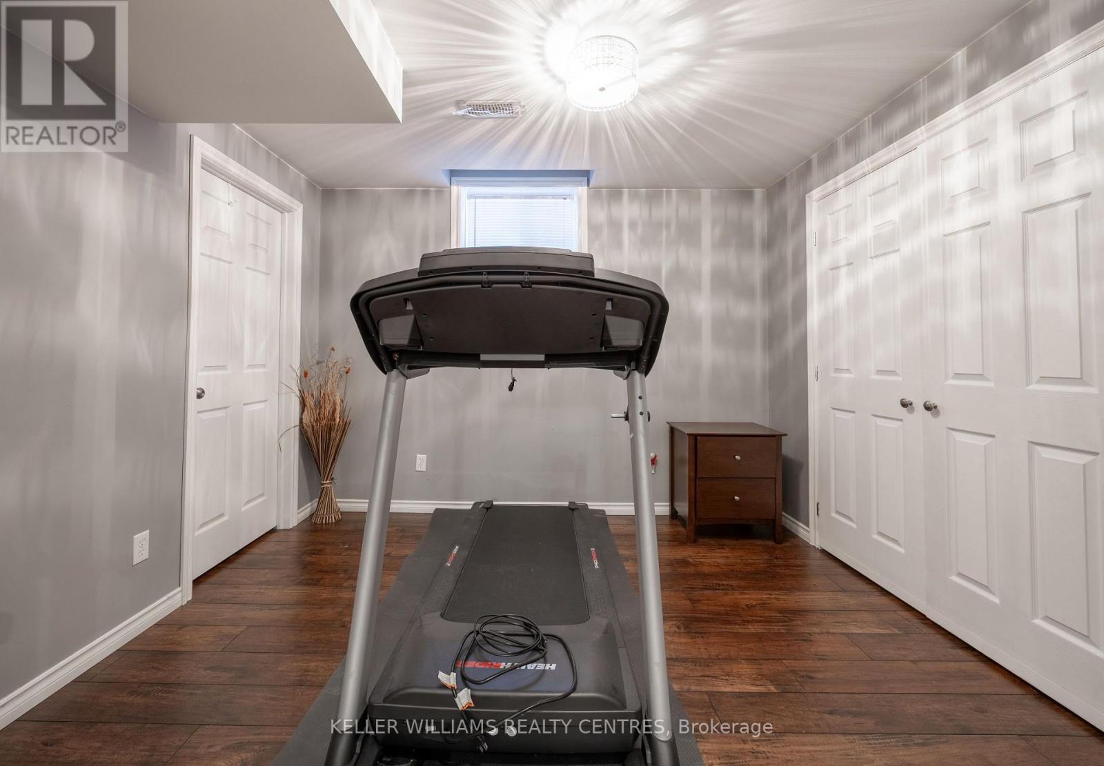 13 Surrey Drive Drive, Barrie (Little Lake), Ontario  L4M 0C5 - Photo 33 - S12778122