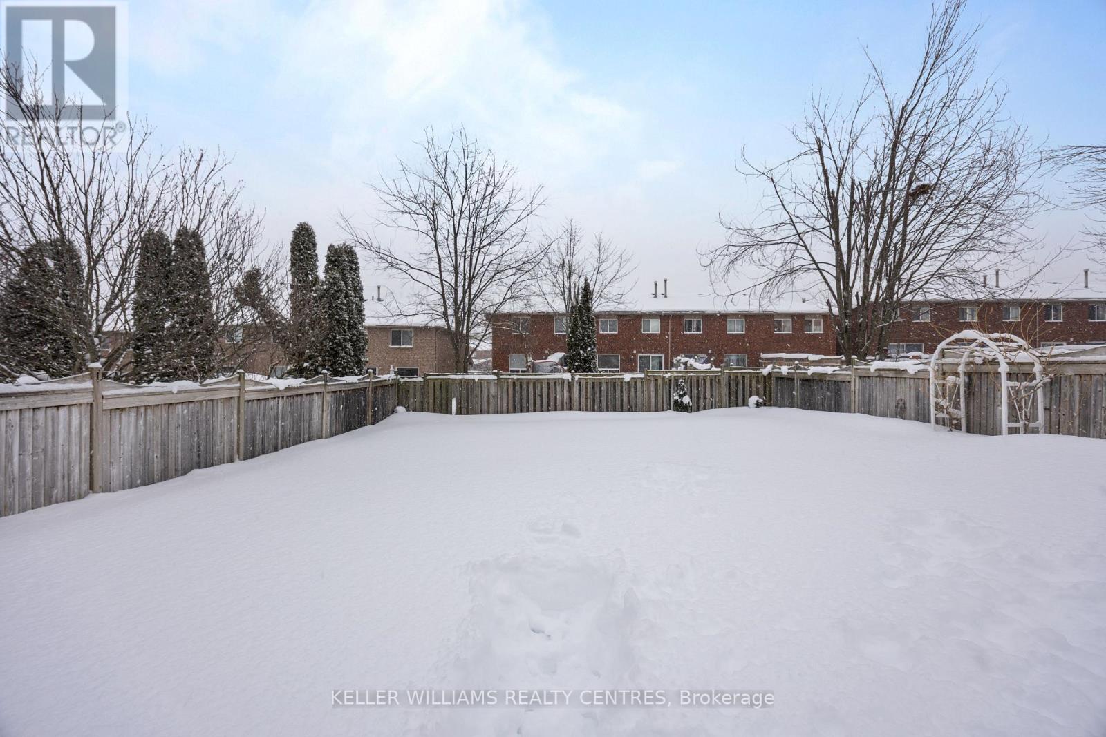 13 Surrey Drive Drive, Barrie (Little Lake), Ontario  L4M 0C5 - Photo 36 - S12778122