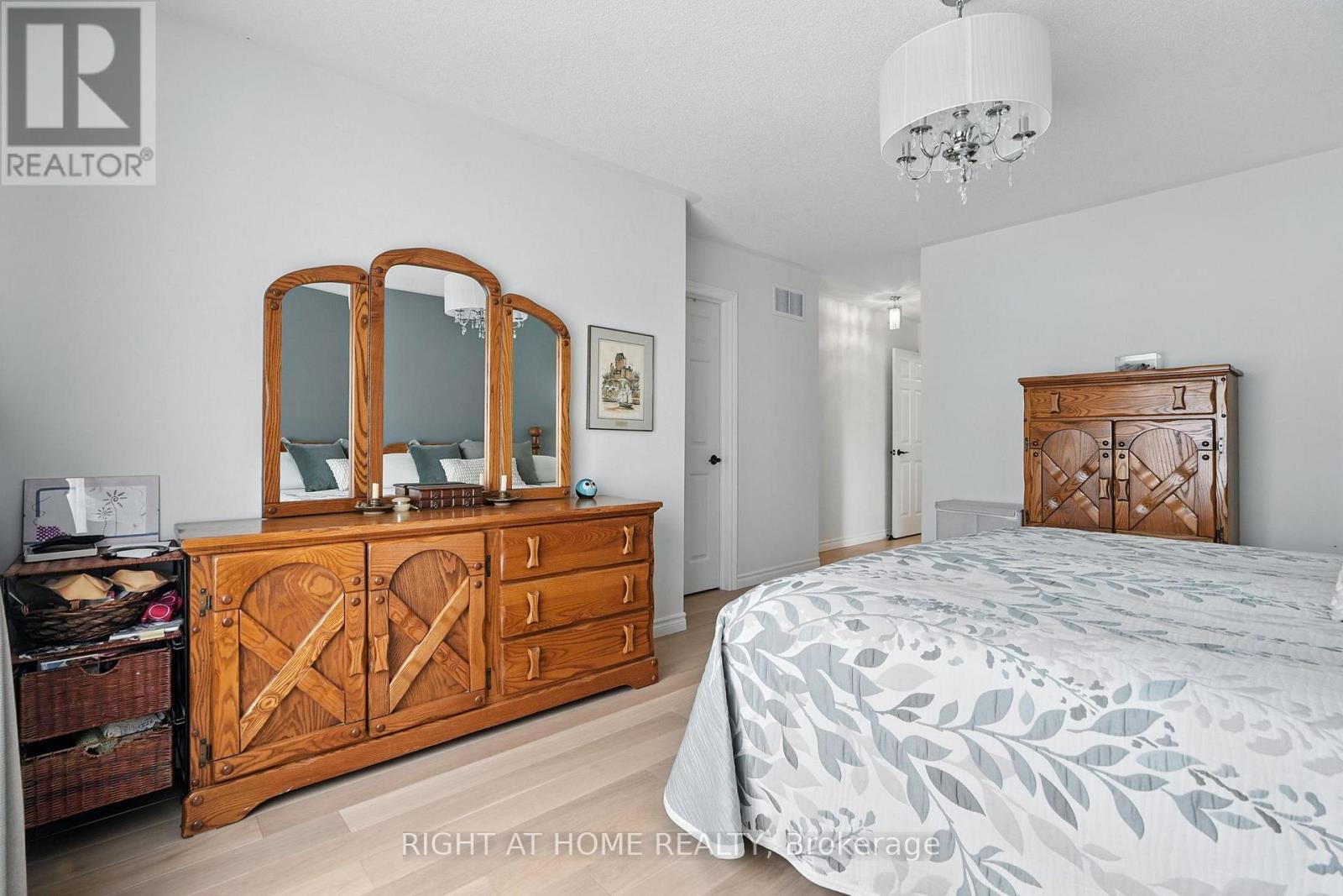 16 O'neill Circle, Springwater (Phelpston), Ontario  L0L 2K0 - Photo 26 - S12778134