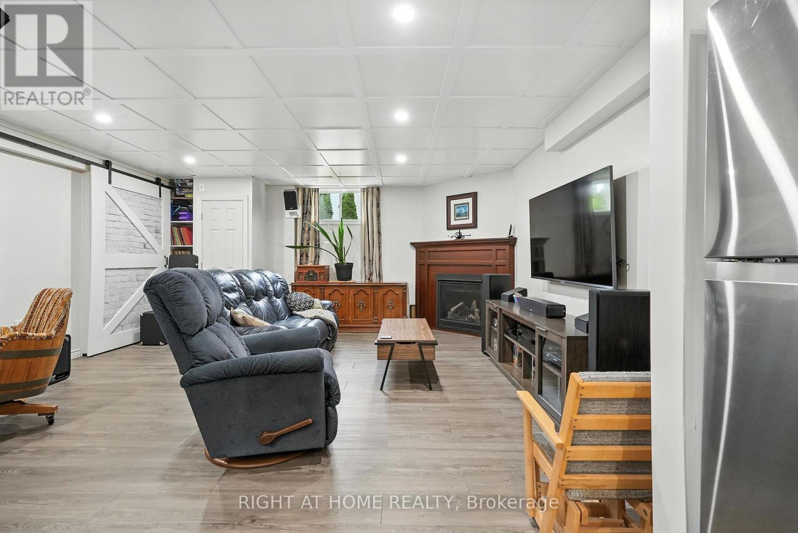 16 O'neill Circle, Springwater (Phelpston), Ontario  L0L 2K0 - Photo 31 - S12778134