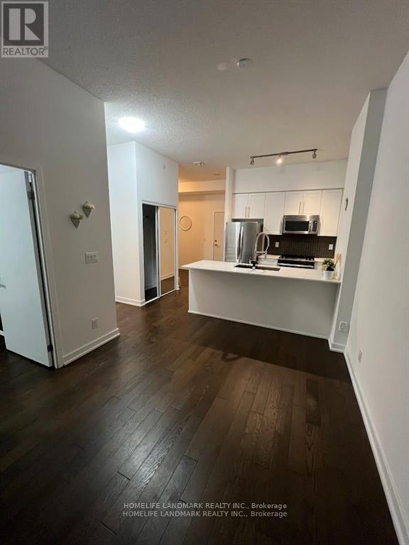 517 - 510 Curran Place, Mississauga, Ontario  L5B 0J8 - Photo 8 - W12778082