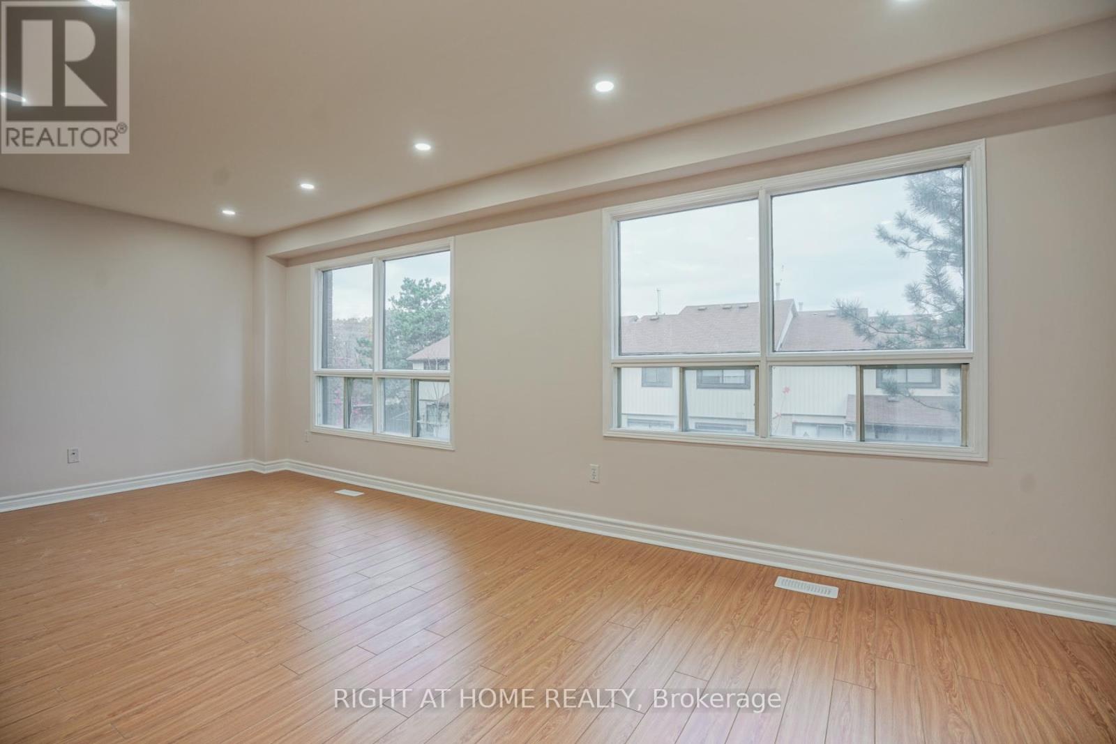 20 - 3510 South Millway Drive, Mississauga, Ontario  L5L 3T9 - Photo 8 - W12778090