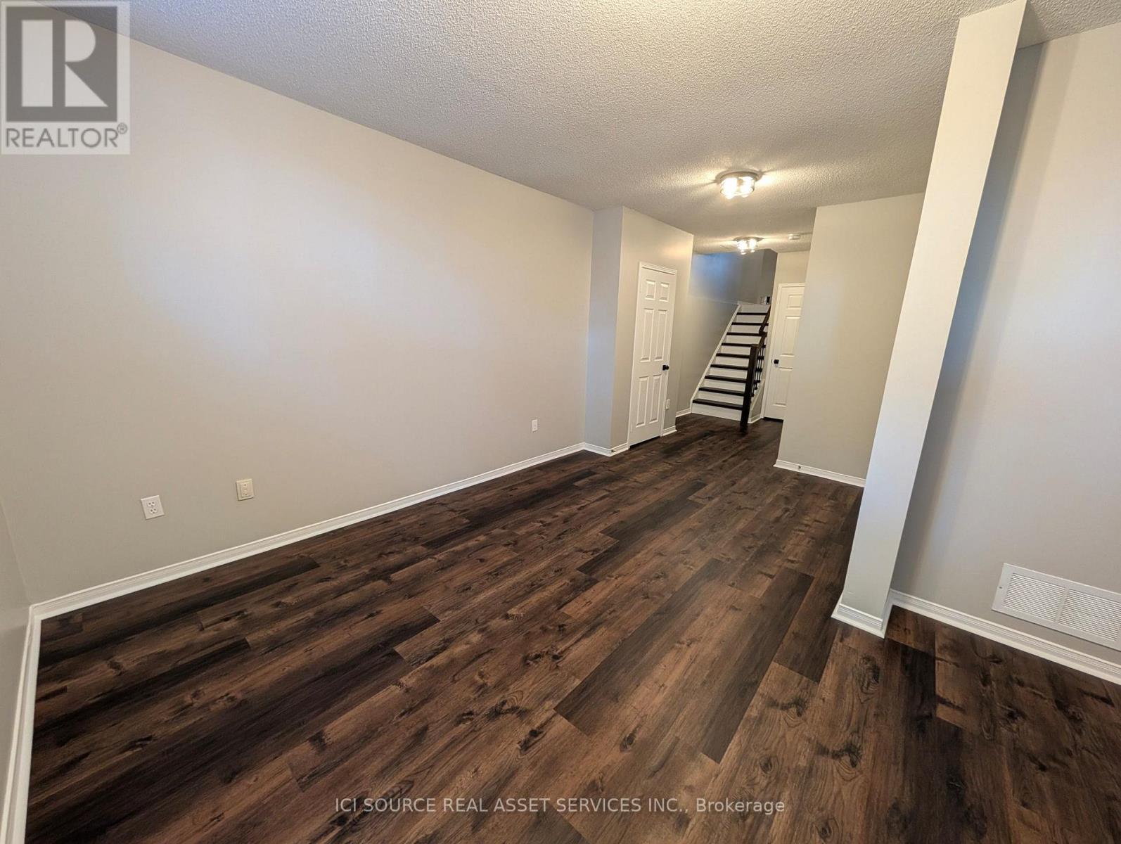 21 - 1480 Britannia Road W, Mississauga, Ontario  L5V 2K4 - Photo 29 - W12778152