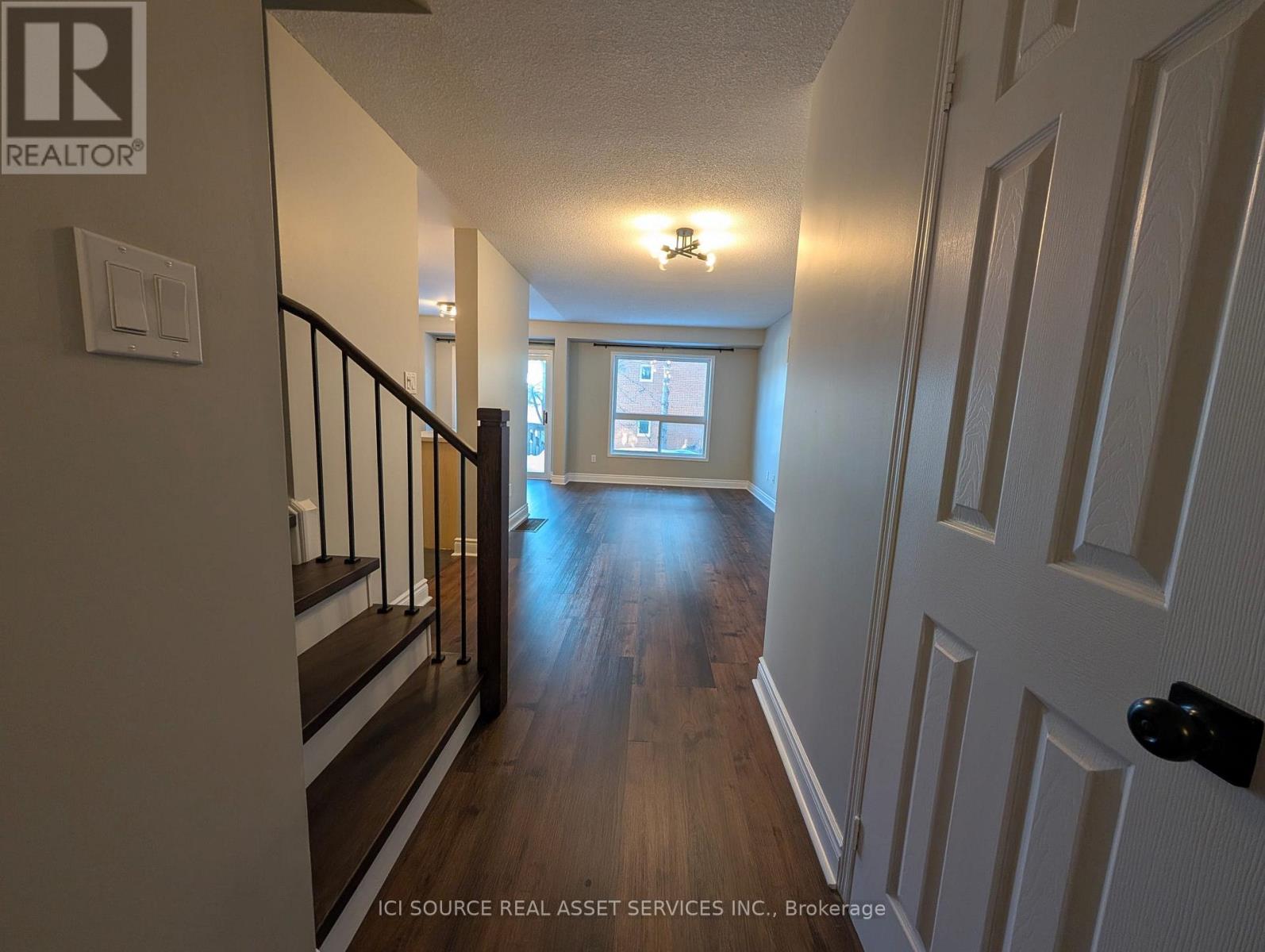 21 - 1480 Britannia Road W, Mississauga, Ontario  L5V 2K4 - Photo 4 - W12778152