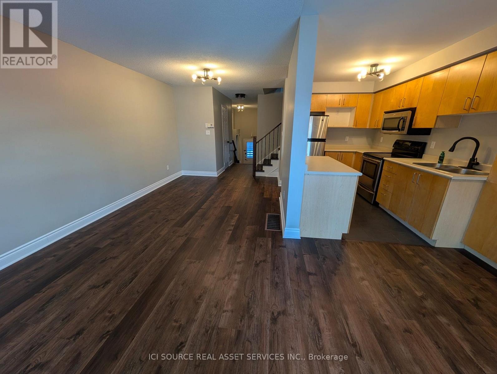 21 - 1480 Britannia Road W, Mississauga, Ontario  L5V 2K4 - Photo 8 - W12778152