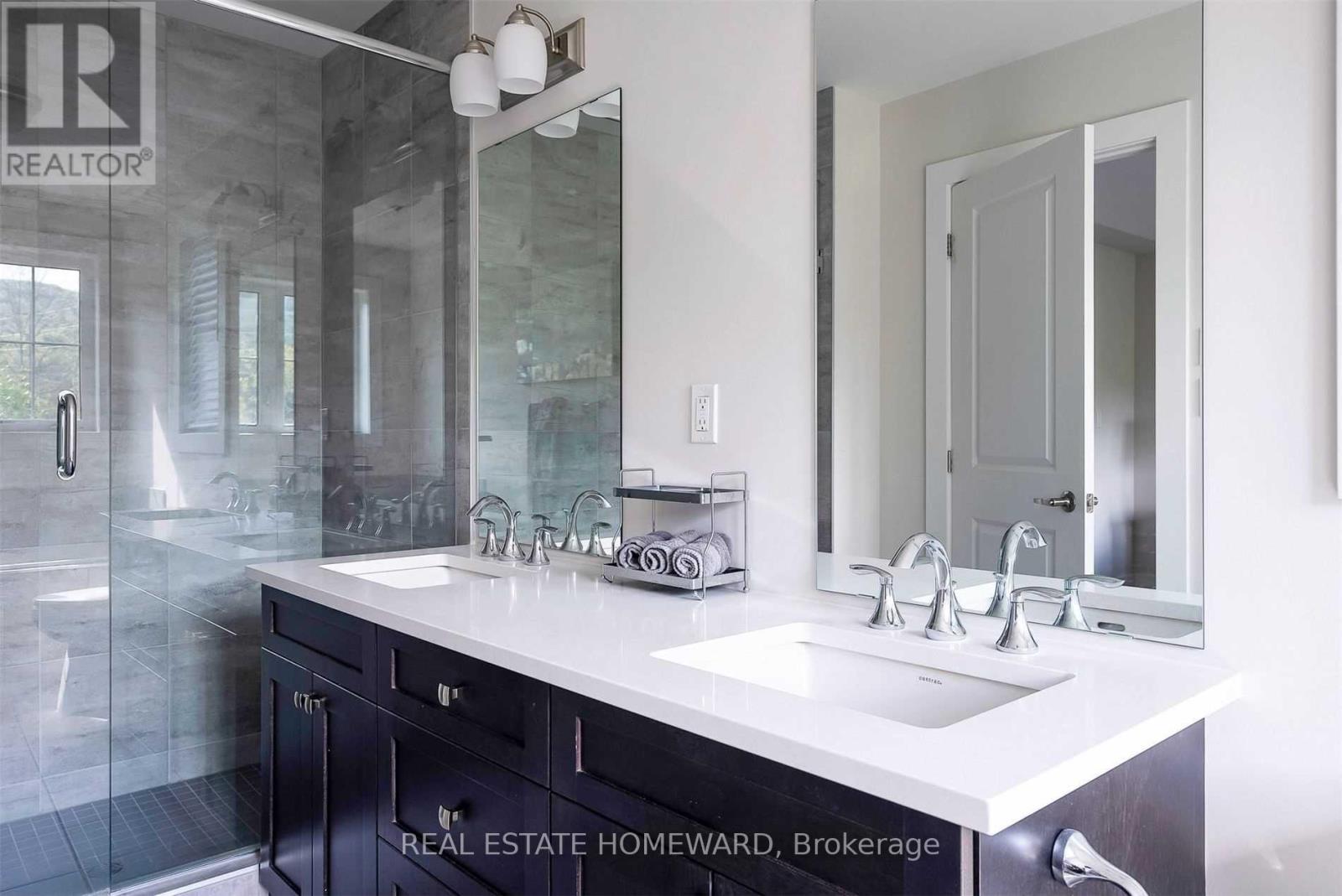 222 Yellow Birch Avenue, Blue Mountains, Ontario  L9Y 0R4 - Photo 22 - X12778102