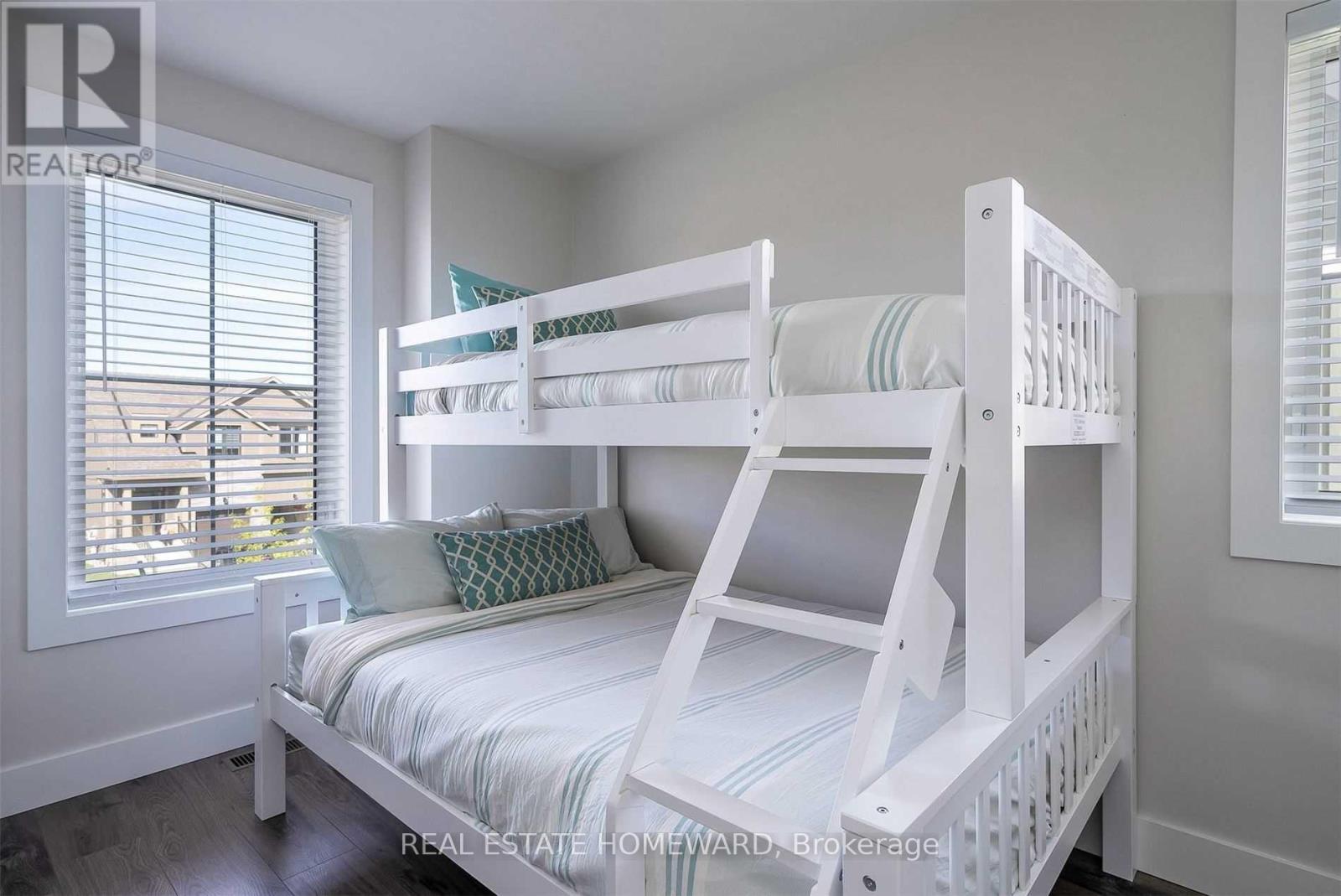 222 Yellow Birch Avenue, Blue Mountains, Ontario  L9Y 0R4 - Photo 27 - X12778102