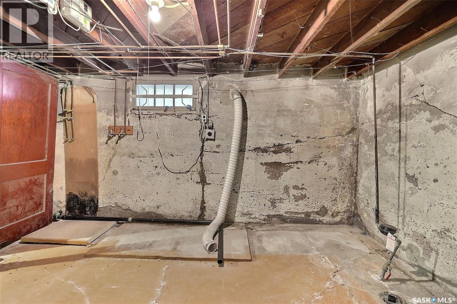 2041 Mctavish Street, Regina, Saskatchewan  S4T 3W8 - Photo 19 - SK028356