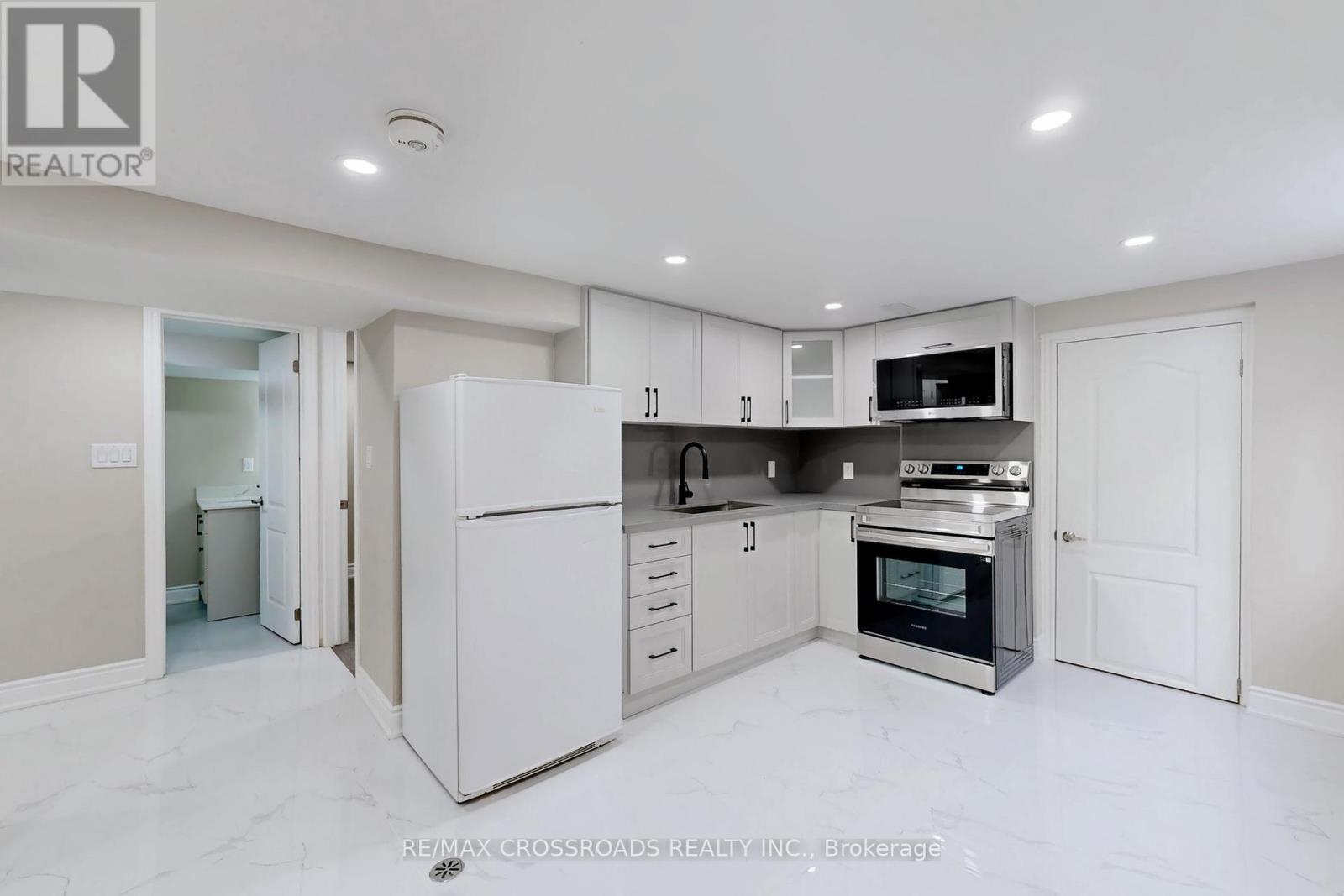 126 Portsdown Road, Toronto, Ontario  M1P 1V5 - Photo 35 - E12774352