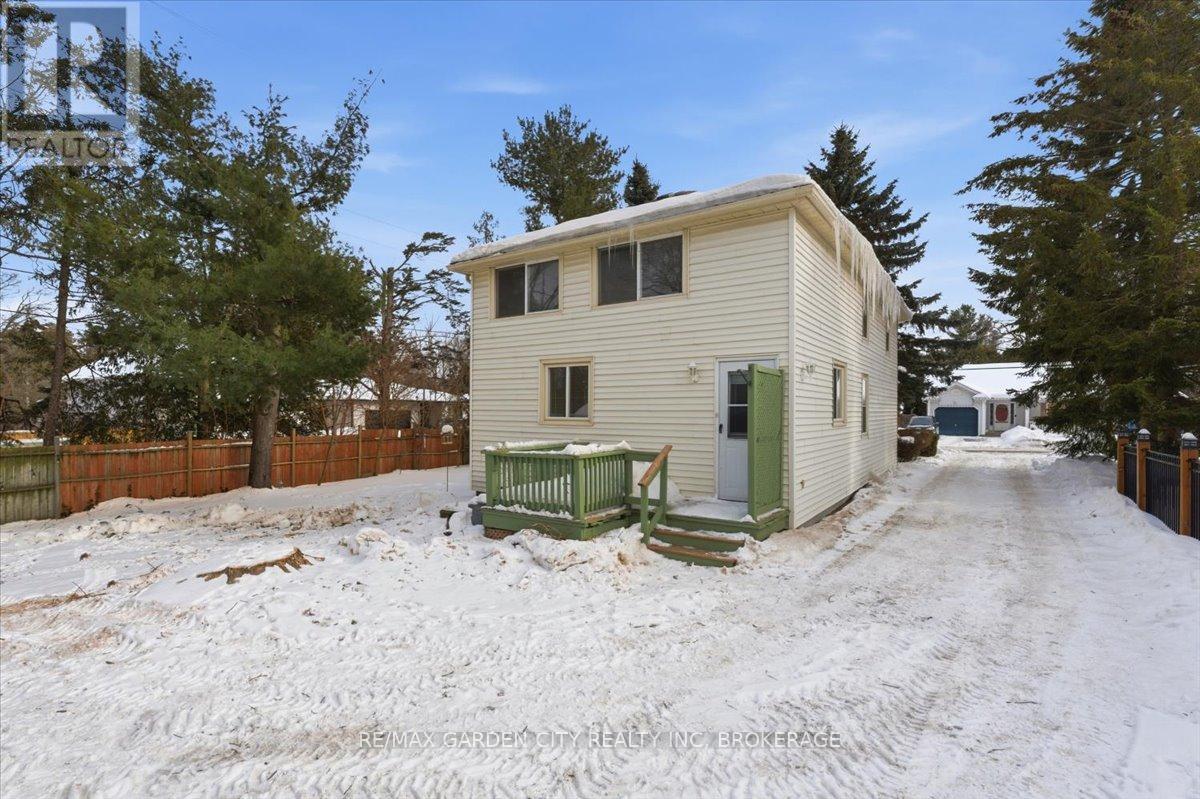 26 Chestnut Street, Pelham, Ontario  L3E 0K3 - Photo 38 - X12774330