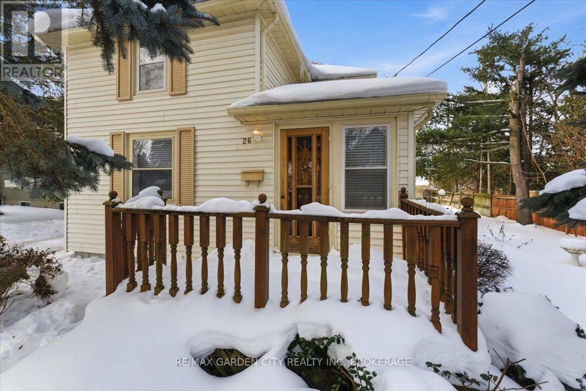 26 Chestnut Street, Pelham, Ontario  L3E 0K3 - Photo 4 - X12774330