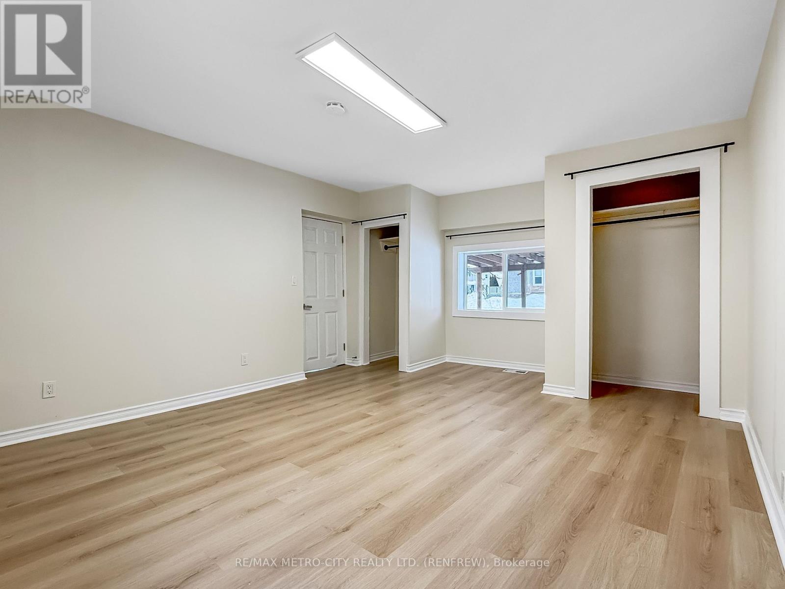 148 Farewell Street, Renfrew, Ontario  K7V 2H4 - Photo 12 - X12778178