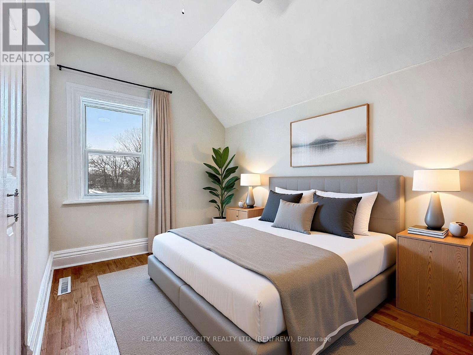 148 Farewell Street, Renfrew, Ontario  K7V 2H4 - Photo 15 - X12778178