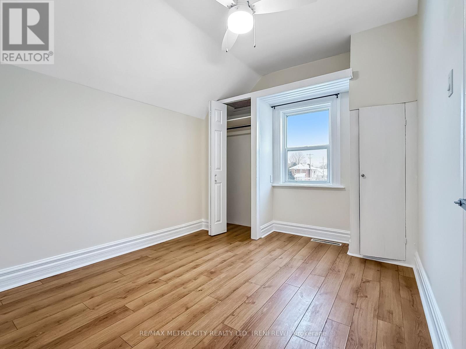 148 Farewell Street, Renfrew, Ontario  K7V 2H4 - Photo 19 - X12778178