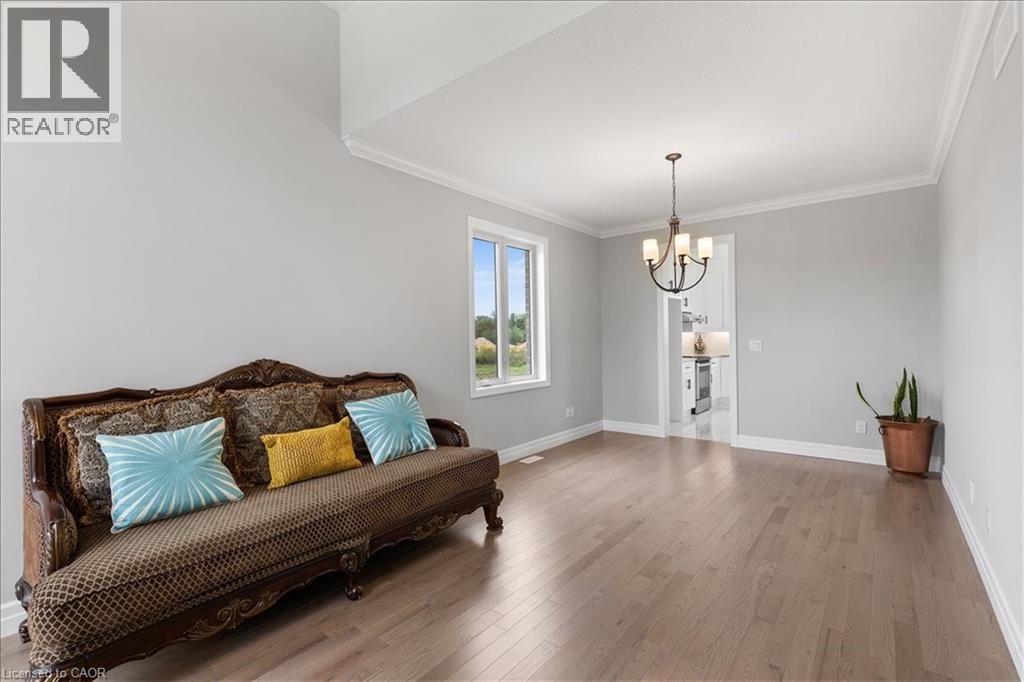 21 Sycamore Drive N, Tillsonburg, Ontario  N4G 5R9 - Photo 11 - 40803919