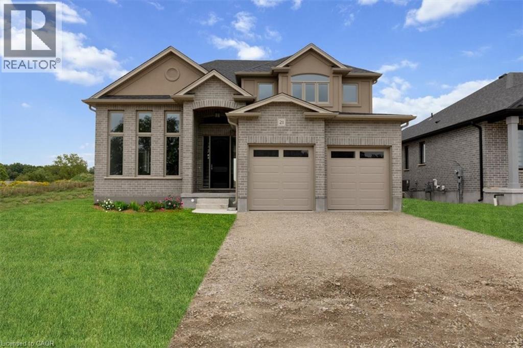 21 Sycamore Drive N, Tillsonburg, Ontario  N4G 5R9 - Photo 2 - 40803919