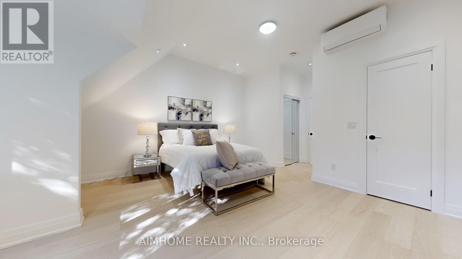 38 Sparkhall Avenue, Toronto, Ontario  M4K 1G5 - Photo 26 - E12778184