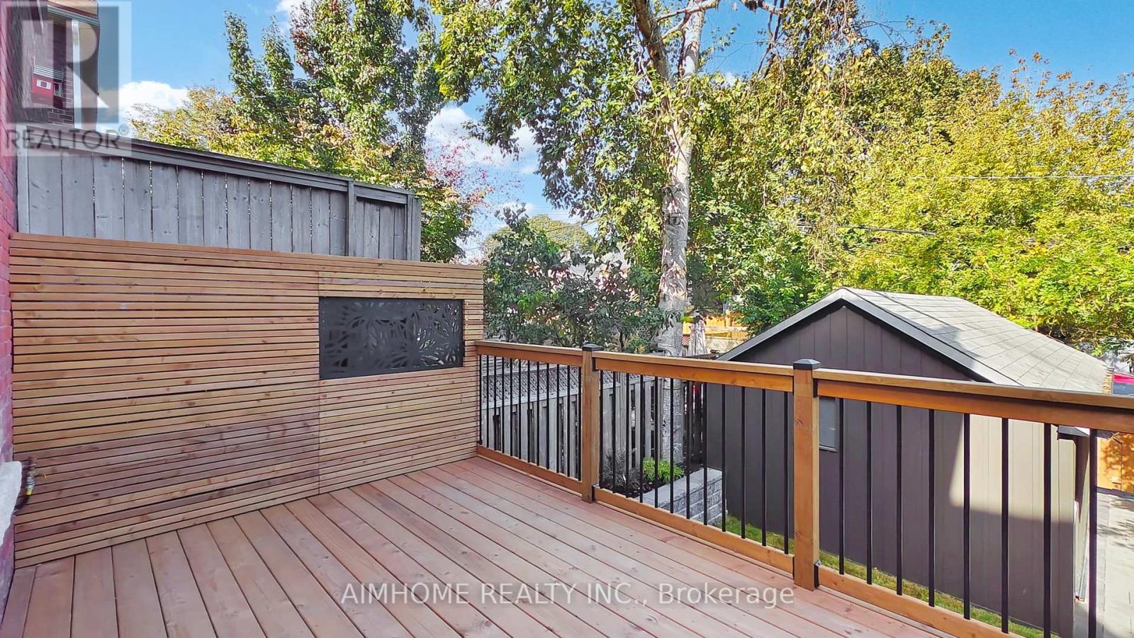 38 Sparkhall Avenue, Toronto, Ontario  M4K 1G5 - Photo 38 - E12778184