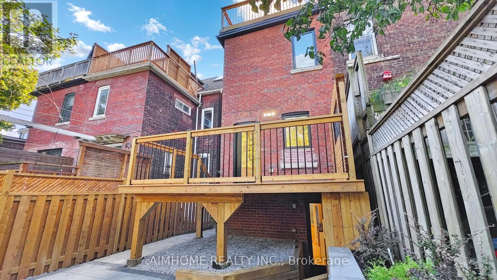 38 Sparkhall Avenue, Toronto, Ontario  M4K 1G5 - Photo 40 - E12778184