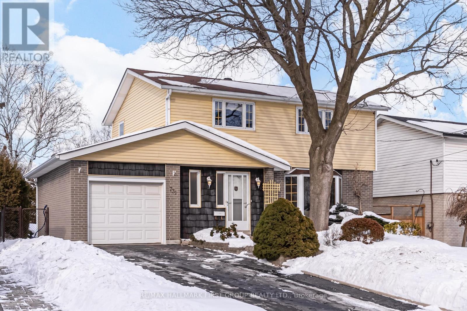 731 Breezy Drive, Pickering, Ontario  L1W 2X6 - Photo 1 - E12778202