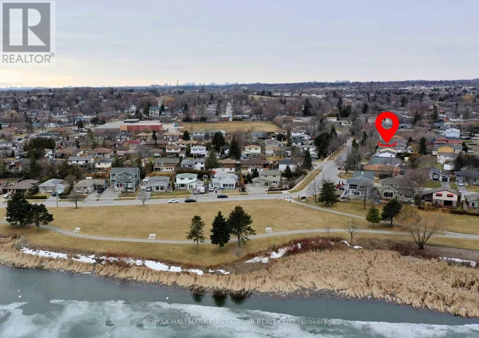 731 Breezy Drive, Pickering, Ontario  L1W 2X6 - Photo 2 - E12778202