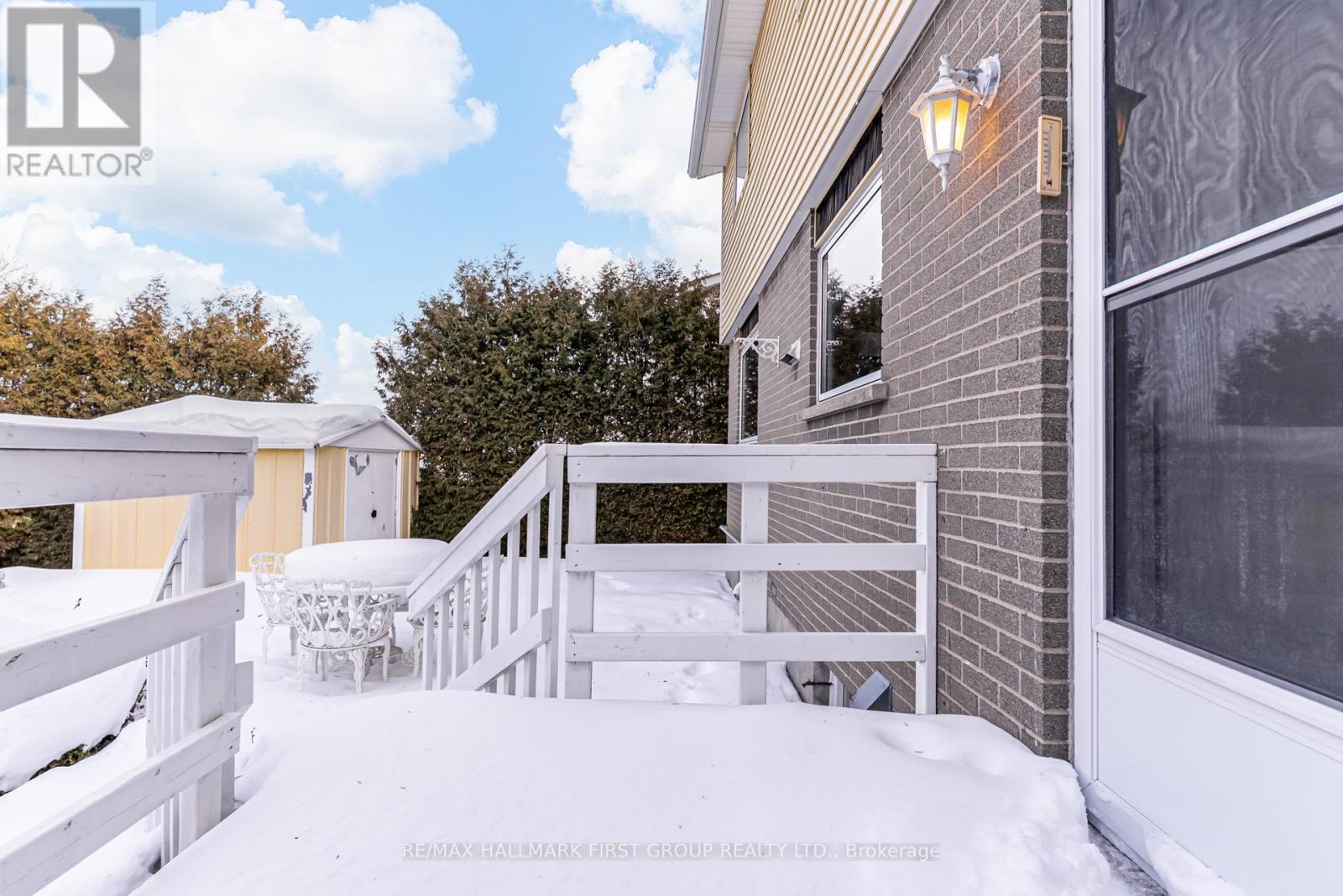 731 Breezy Drive, Pickering, Ontario  L1W 2X6 - Photo 22 - E12778202