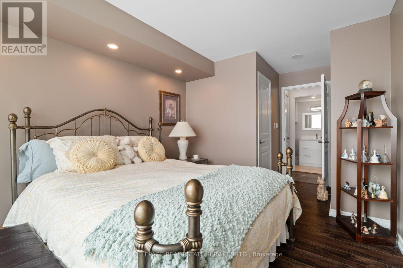 1205 - 4879 Kimbermount Avenue, Mississauga, Ontario  L5M 7R8 - Photo 16 - W12778172