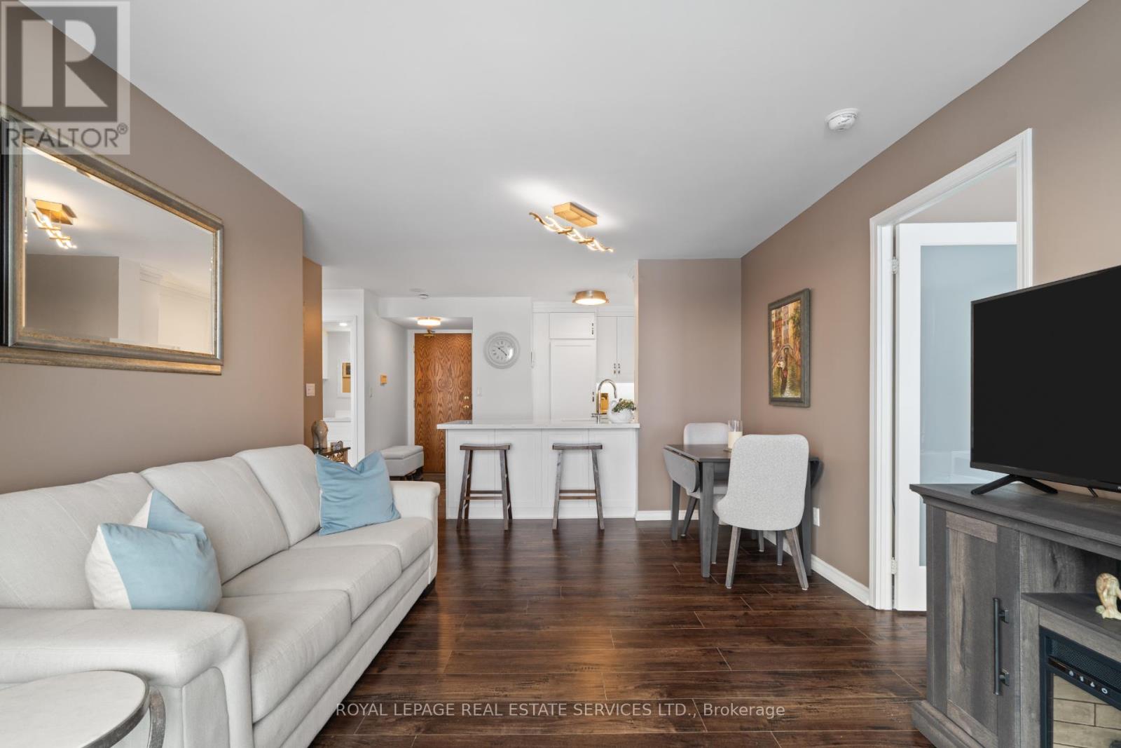 1205 - 4879 Kimbermount Avenue, Mississauga, Ontario  L5M 7R8 - Photo 9 - W12778172