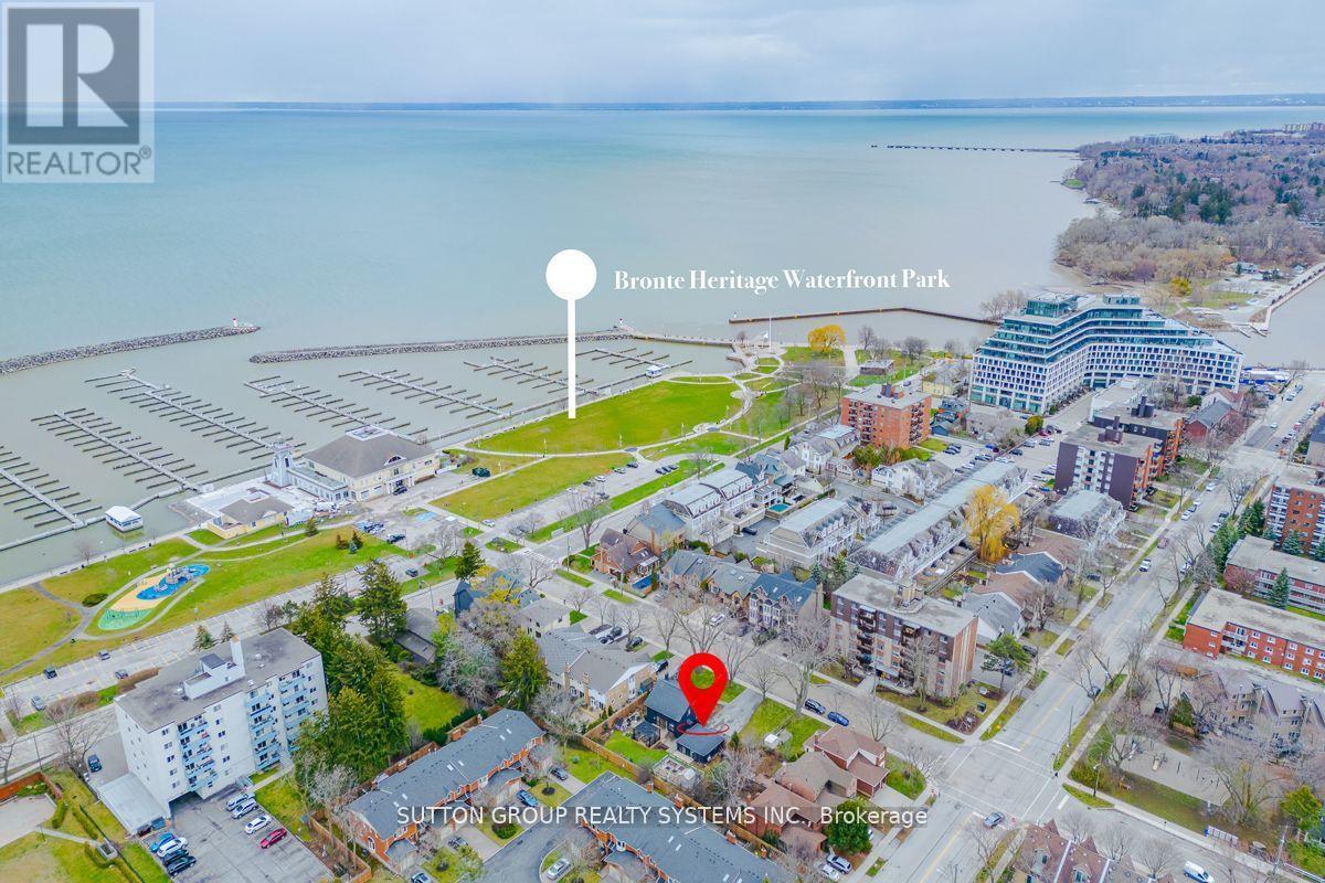 47 Nelson Street, Oakville, Ontario  L6L 3H5 - Photo 25 - W12778182