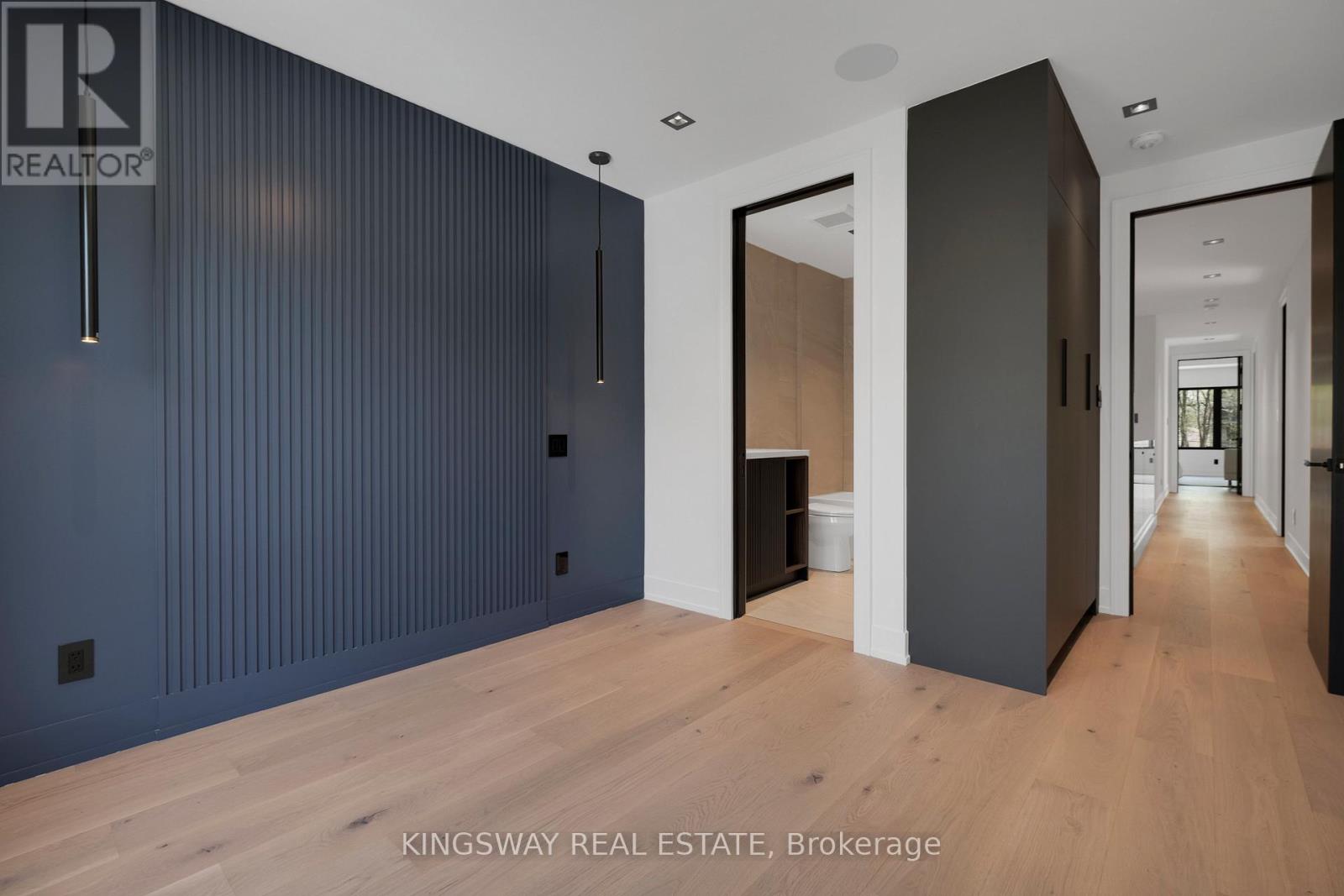 17 Broadview Avenue, Mississauga, Ontario  L5H 2S8 - Photo 30 - W12778192