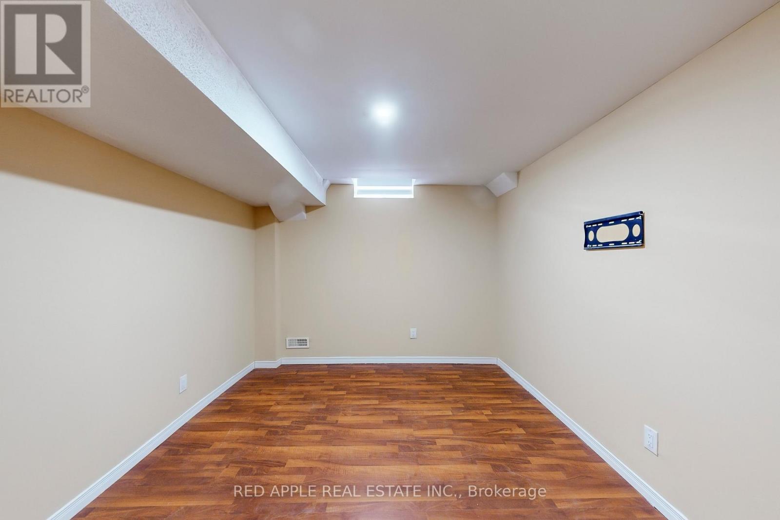 Bsmt - 50 Pergola Way, Brampton (Bram West), Ontario  L6Y 5N1 - Photo 16 - W12778198