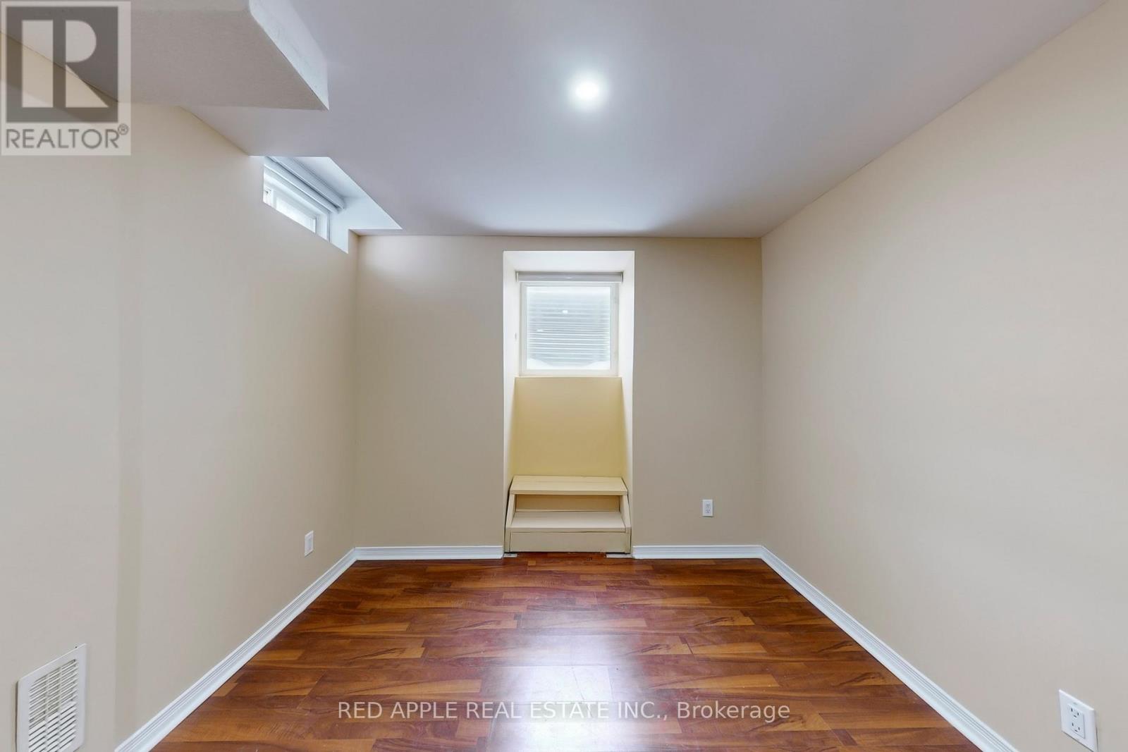 Bsmt - 50 Pergola Way, Brampton (Bram West), Ontario  L6Y 5N1 - Photo 5 - W12778198