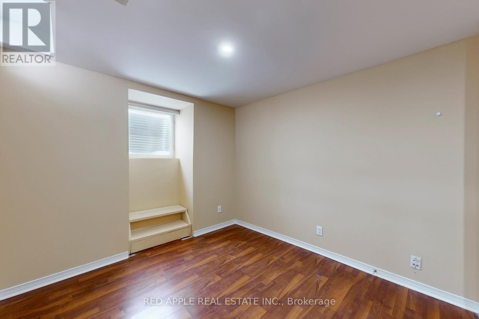 Bsmt - 50 Pergola Way, Brampton (Bram West), Ontario  L6Y 5N1 - Photo 6 - W12778198