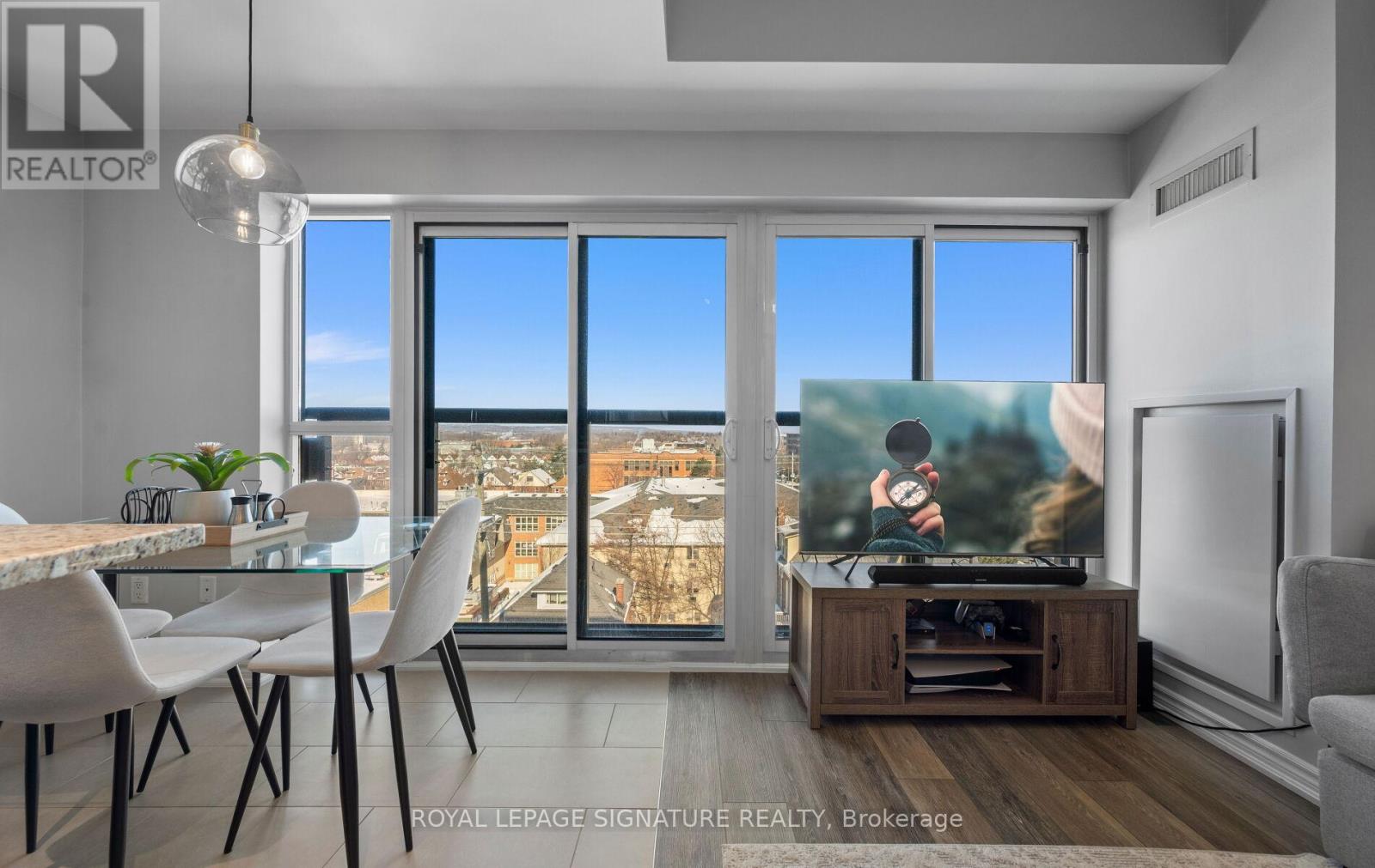 402 - 427 ABERDEEN AVENUE, Hamilton, Ontario